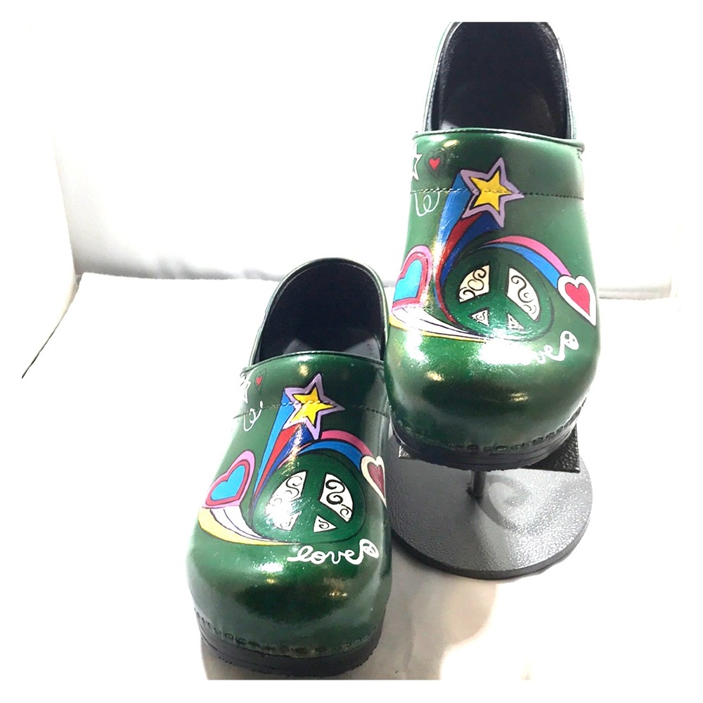 Sanita Clogs